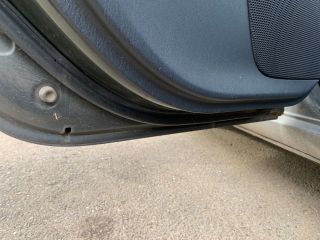 bontott TOYOTA COROLLA Jobb első Féknyereg Munkahengerrel