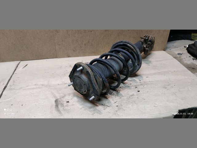 bontott TOYOTA COROLLA Jobb első Gólyaláb (Lengécsillapító, Rugó)