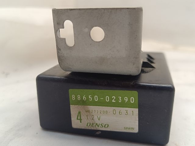 bontott TOYOTA COROLLA Klíma Relé