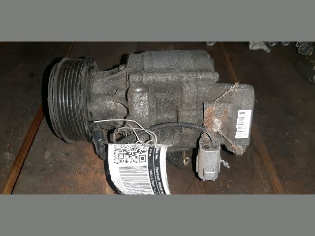 bontott TOYOTA COROLLA Klímakompresszor