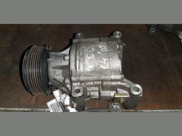 bontott TOYOTA COROLLA Klímakompresszor