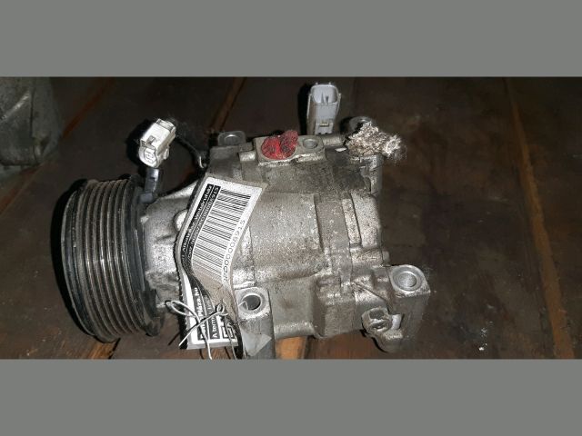 bontott TOYOTA COROLLA Klímakompresszor
