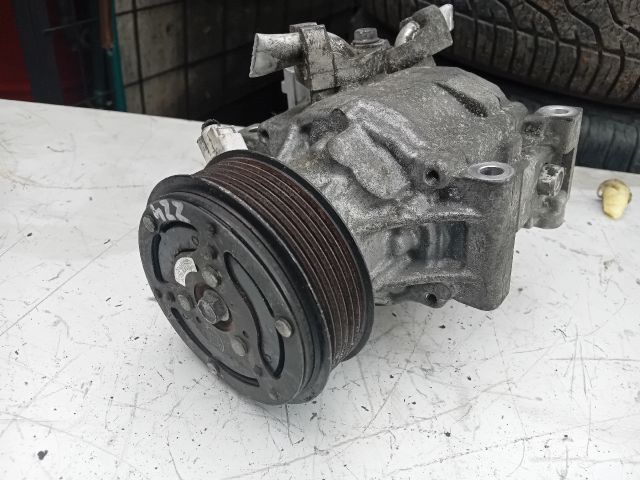 bontott TOYOTA COROLLA Klímakompresszor