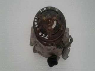 bontott TOYOTA COROLLA Klímakompresszor