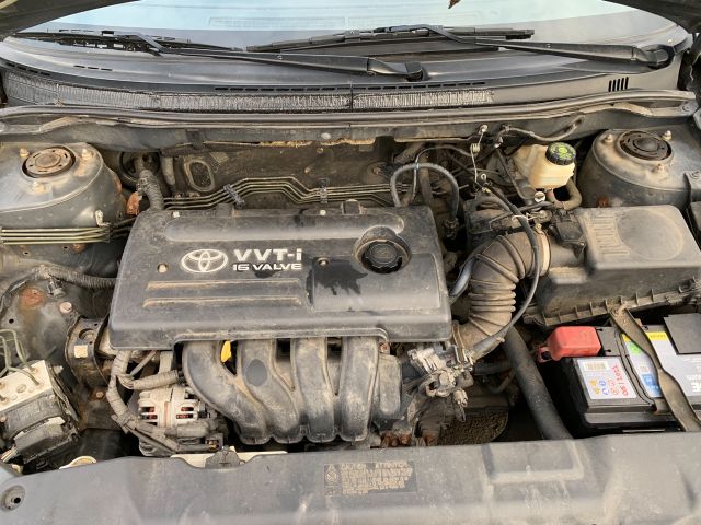 bontott TOYOTA COROLLA Légszűrő Ház