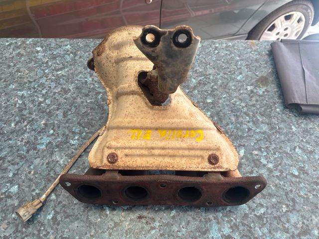 bontott TOYOTA COROLLA Leömlő (Soros)