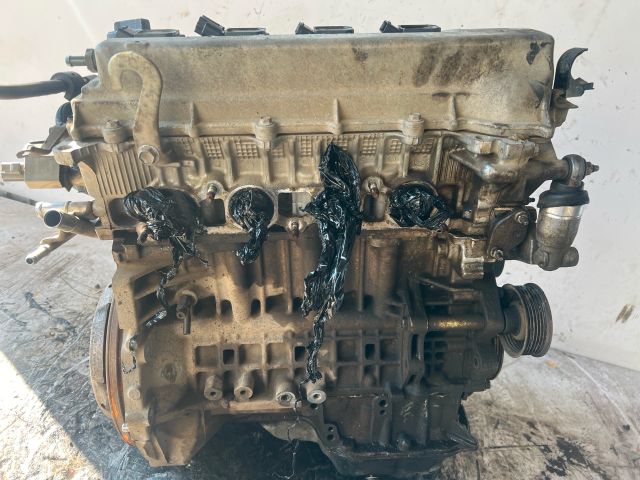 bontott TOYOTA COROLLA Motor (Fűzött blokk hengerfejjel)