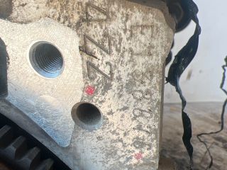 bontott TOYOTA COROLLA Motor (Fűzött blokk hengerfejjel)