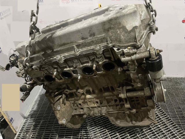 bontott TOYOTA COROLLA Motor (Fűzött blokk hengerfejjel)