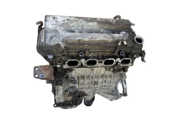 bontott TOYOTA COROLLA Motor (Fűzött blokk hengerfejjel)