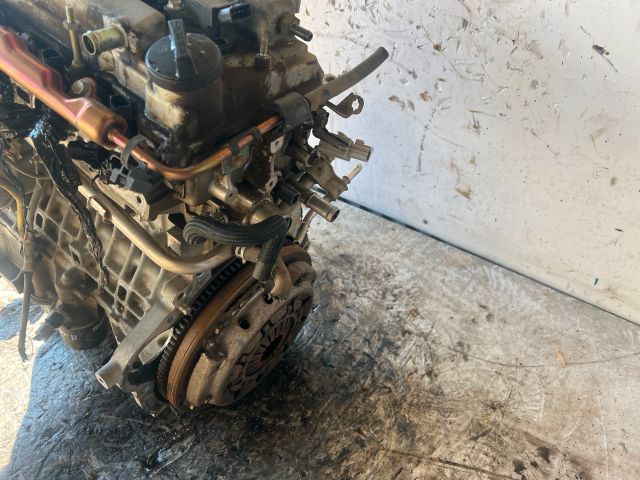 bontott TOYOTA COROLLA Motor (Fűzött blokk hengerfejjel)