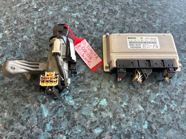 bontott TOYOTA COROLLA Motorvezérlő