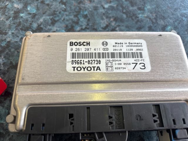 bontott TOYOTA COROLLA Motorvezérlő