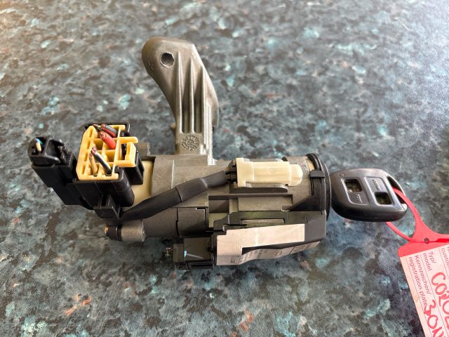 bontott TOYOTA COROLLA Motorvezérlő