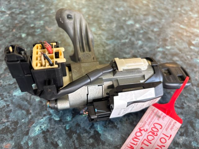 bontott TOYOTA COROLLA Motorvezérlő