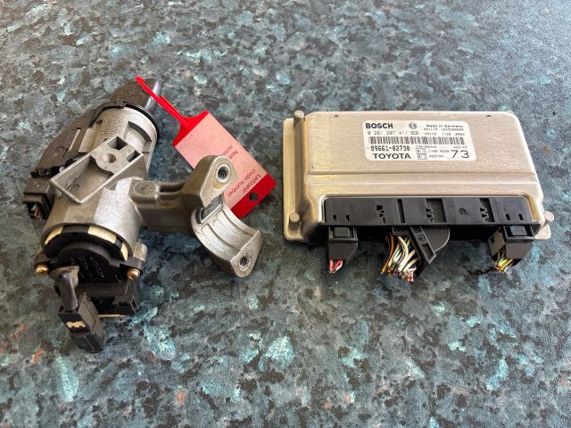 bontott TOYOTA COROLLA Motorvezérlő