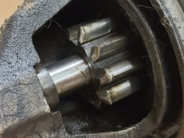 bontott TOYOTA COROLLA Önindító