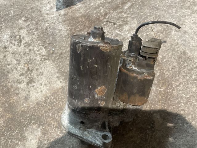 bontott TOYOTA COROLLA Önindító