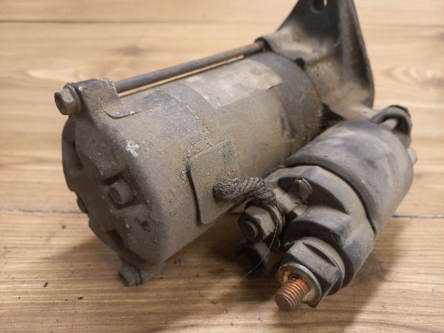 bontott TOYOTA COROLLA Önindító