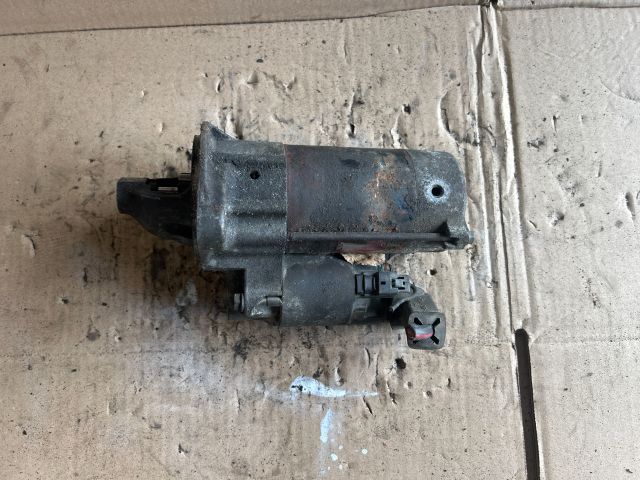 bontott TOYOTA COROLLA Önindító