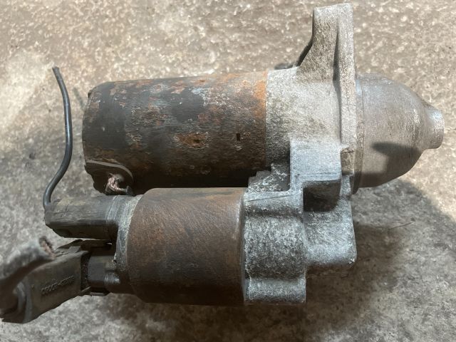 bontott TOYOTA COROLLA Önindító