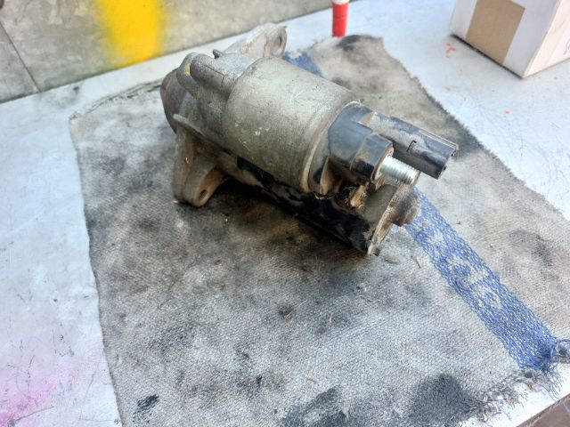 bontott TOYOTA COROLLA Önindító