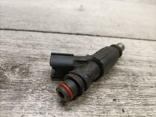 bontott TOYOTA COROLLA Porlasztó (1 db)