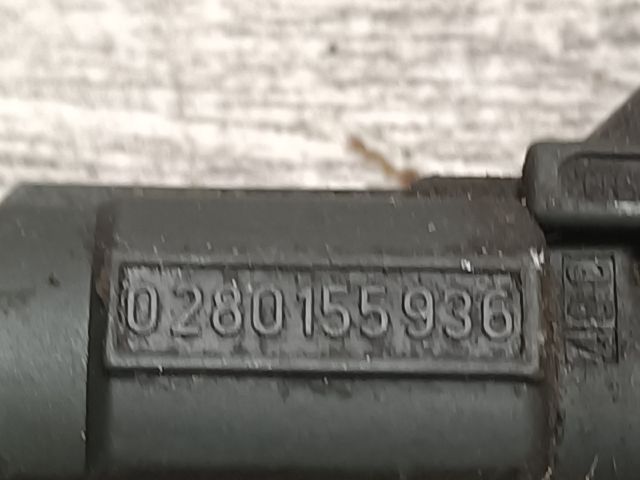 bontott TOYOTA COROLLA Porlasztó (1 db)