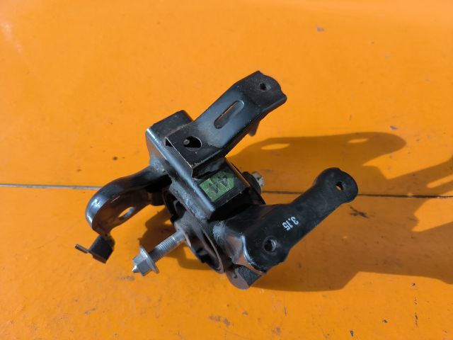 bontott TOYOTA COROLLA Váltó Tartó Bak (Pozíciófüggetlen)