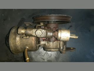 bontott TOYOTA COROLLA Kormányszervó Motor (Hidraulikus)