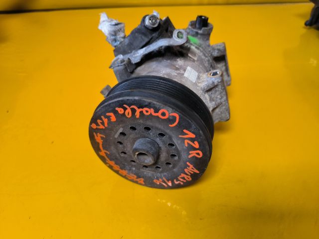 bontott TOYOTA COROLLA Klímakompresszor