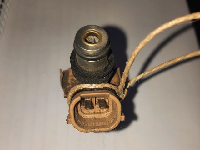 bontott TOYOTA COROLLA Porlasztó (1 db)