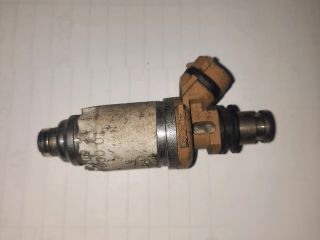 bontott TOYOTA COROLLA Porlasztó (1 db)