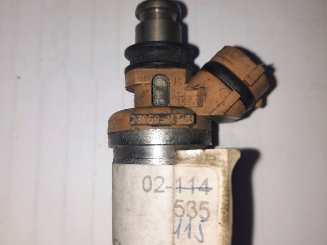 bontott TOYOTA COROLLA Porlasztó (1 db)