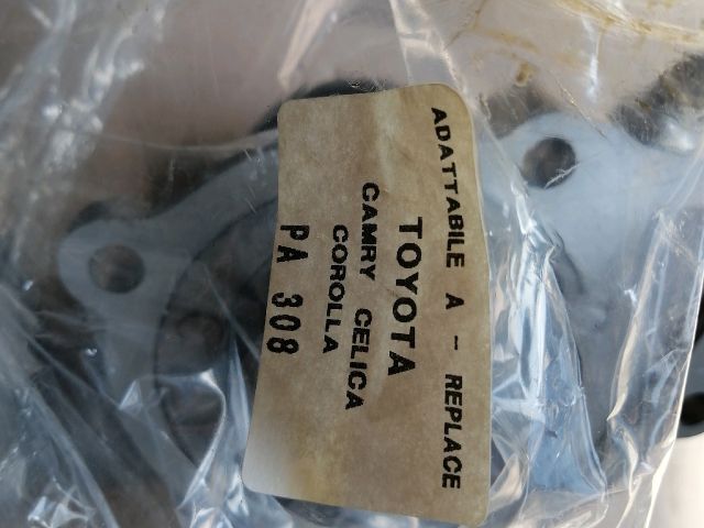 bontott TOYOTA COROLLA Vízpumpa