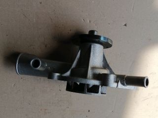 bontott TOYOTA COROLLA Vízpumpa