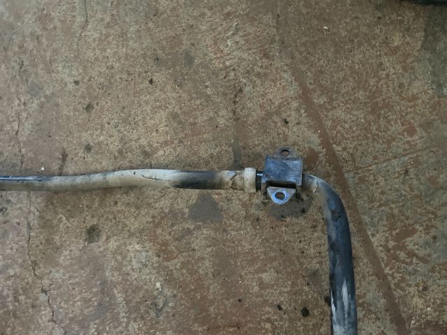 bontott TOYOTA COROLLA Első Vízszintes Stabilizátor Rúd