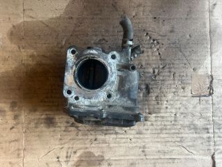 bontott TOYOTA COROLLA Fojtószelep (Elektromos)