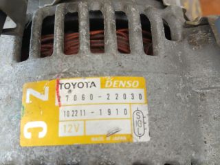 bontott TOYOTA COROLLA Generátor