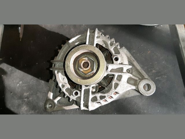 bontott TOYOTA COROLLA Generátor