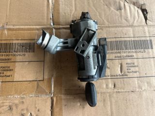 bontott TOYOTA COROLLA Gyújtáskapcsoló