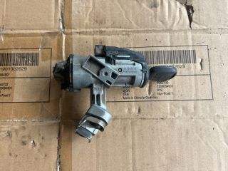 bontott TOYOTA COROLLA Gyújtáskapcsoló