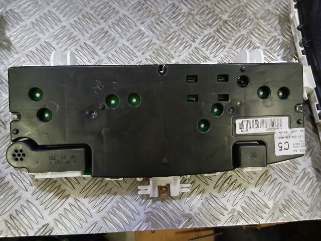 bontott TOYOTA COROLLA Kilométeróra