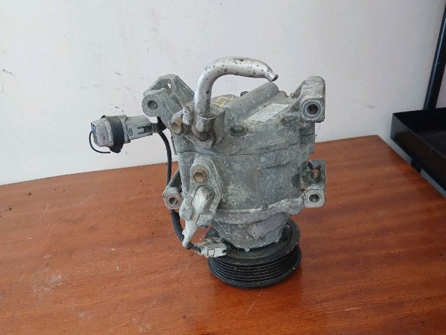 bontott TOYOTA COROLLA Klímakompresszor