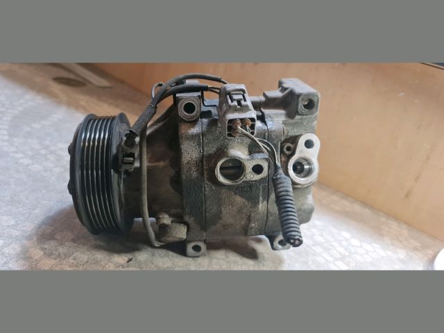bontott TOYOTA COROLLA Klímakompresszor