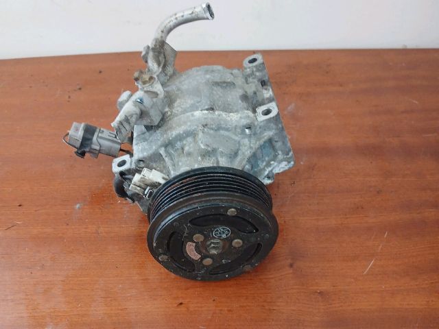 bontott TOYOTA COROLLA Klímakompresszor