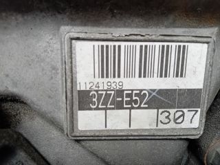 bontott TOYOTA COROLLA Komplett Motor (Segédberendezésekkel)