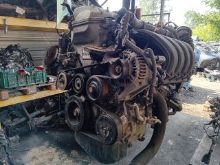 bontott TOYOTA COROLLA Komplett Motor (Segédberendezésekkel)