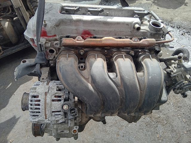 bontott TOYOTA COROLLA Komplett Motor (Segédberendezésekkel)