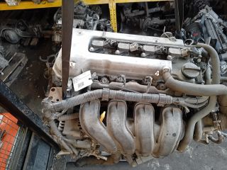bontott TOYOTA COROLLA Komplett Motor (Segédberendezésekkel)